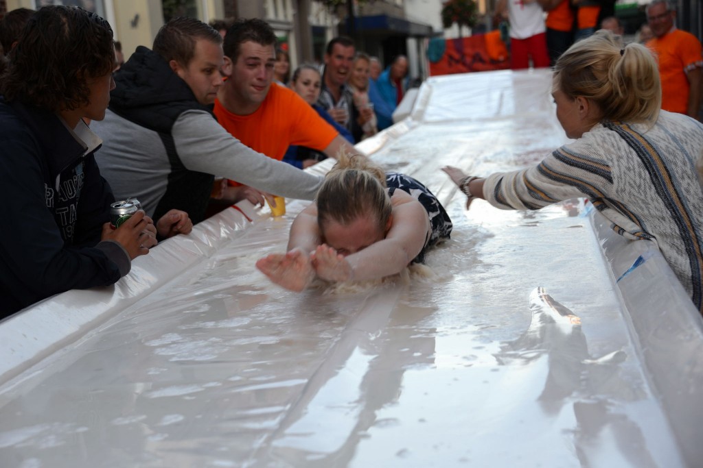 ../Images/Donderdag kermis 451.jpg